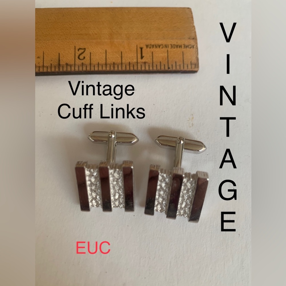 2/$19 VINTAGE - solid metal cuff links ❤️, matching earrings -